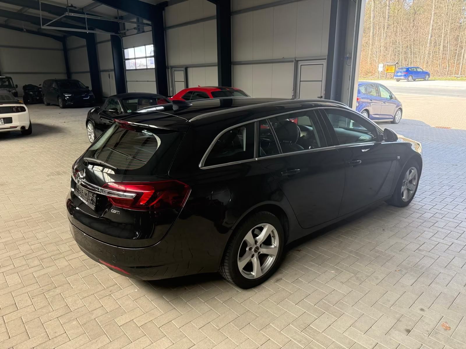 Opel Insignia Sports Tourer Automat,tažné