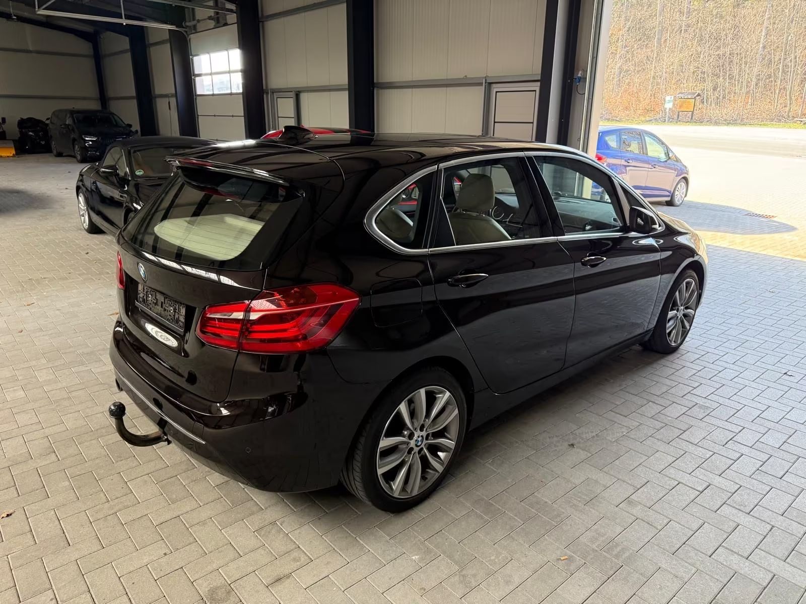 BMW 218 2 Active Tourer 218 d Luxury Line Tažné