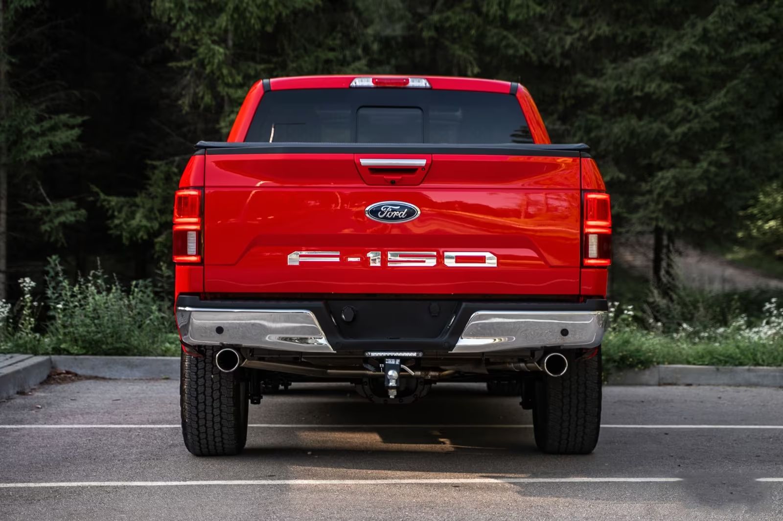 Ford F 150  5.0 LARIAT 4×4/ACC/Tažné/360°kamera