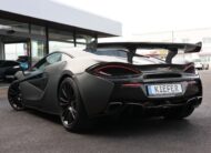 McLaren 570S 3.8 V8 kupé/karbon