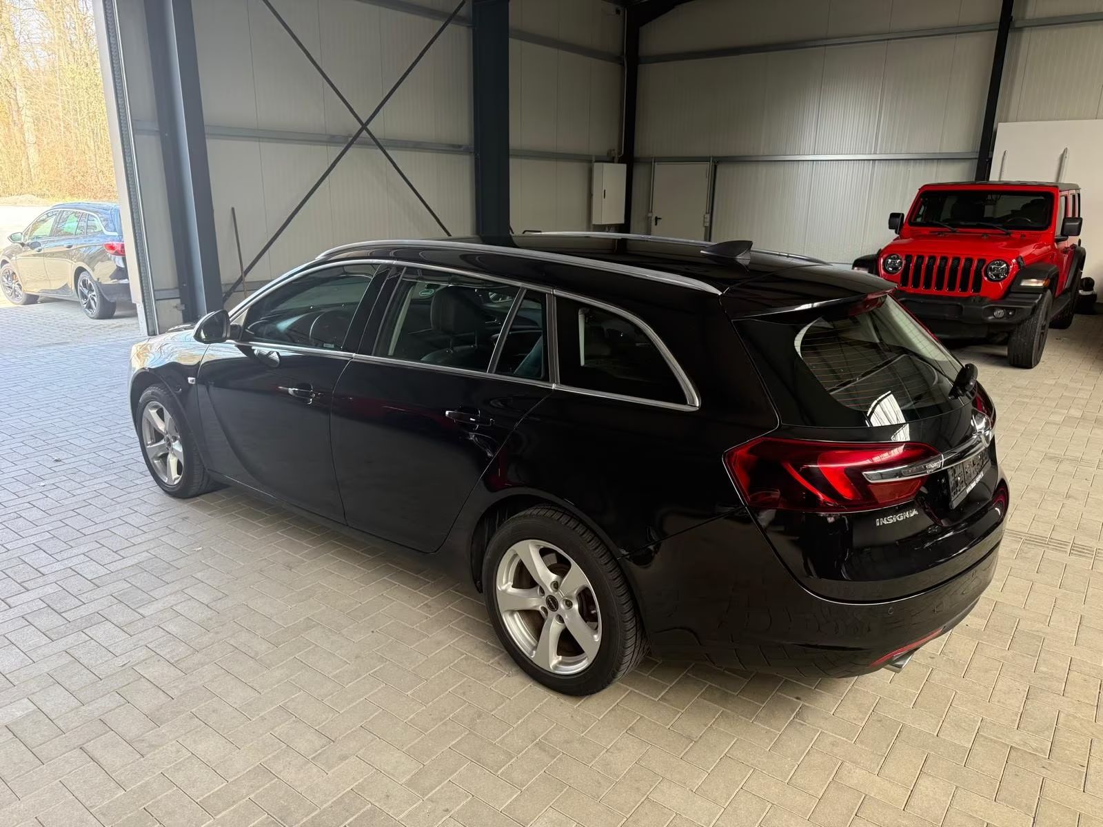 Opel Insignia Sports Tourer Automat,tažné