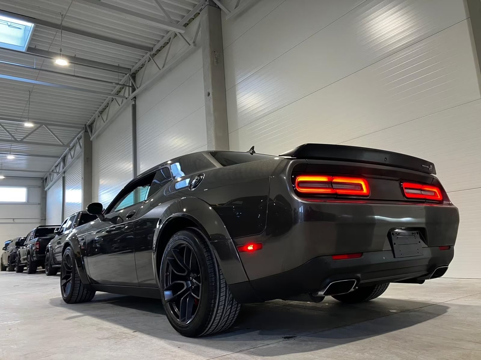 Dodge Challenger 6.4 Orig Widebody SRT Automat kůže
