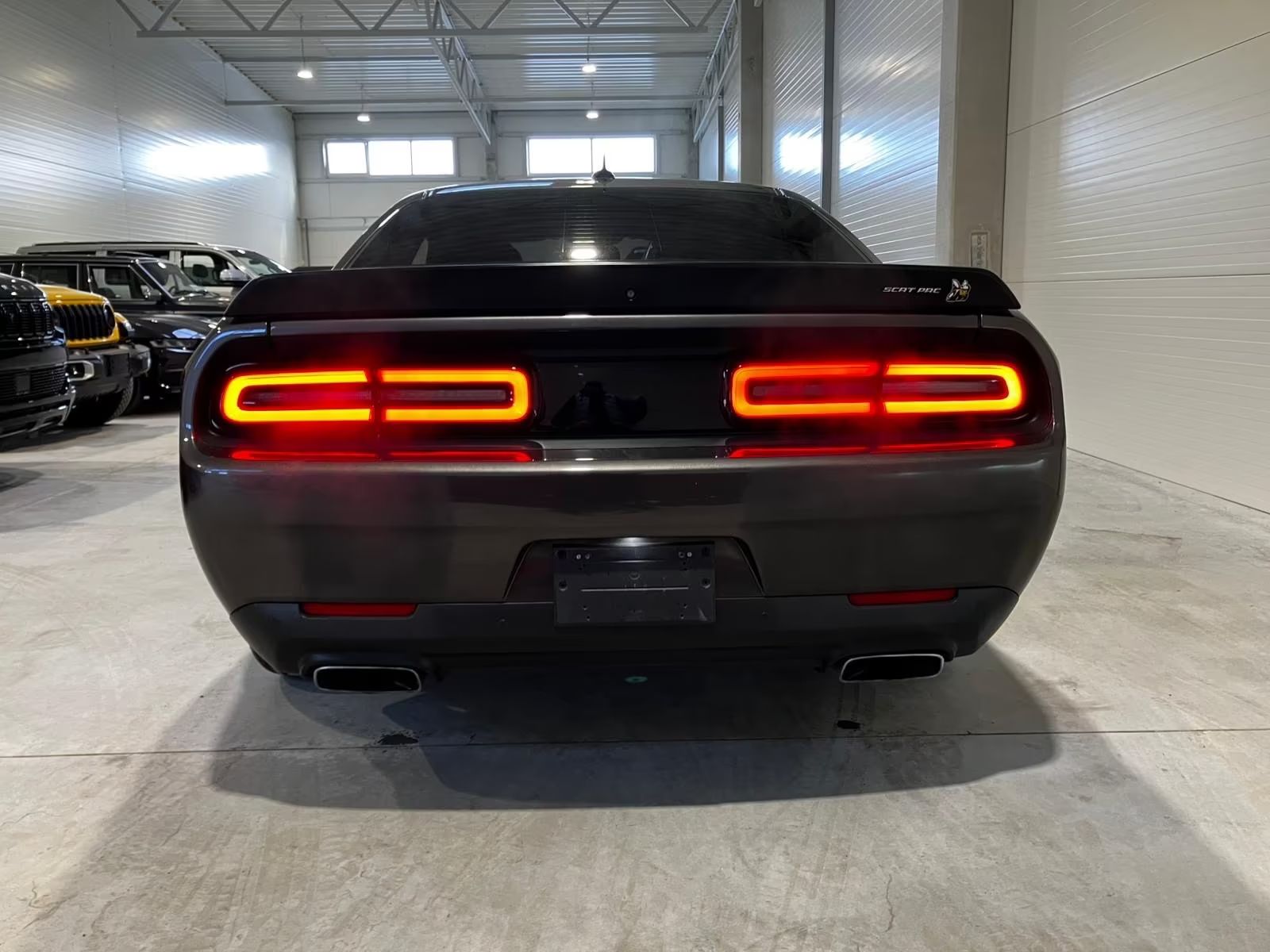 Dodge Challenger 6.4 Orig Widebody SRT Automat kůže