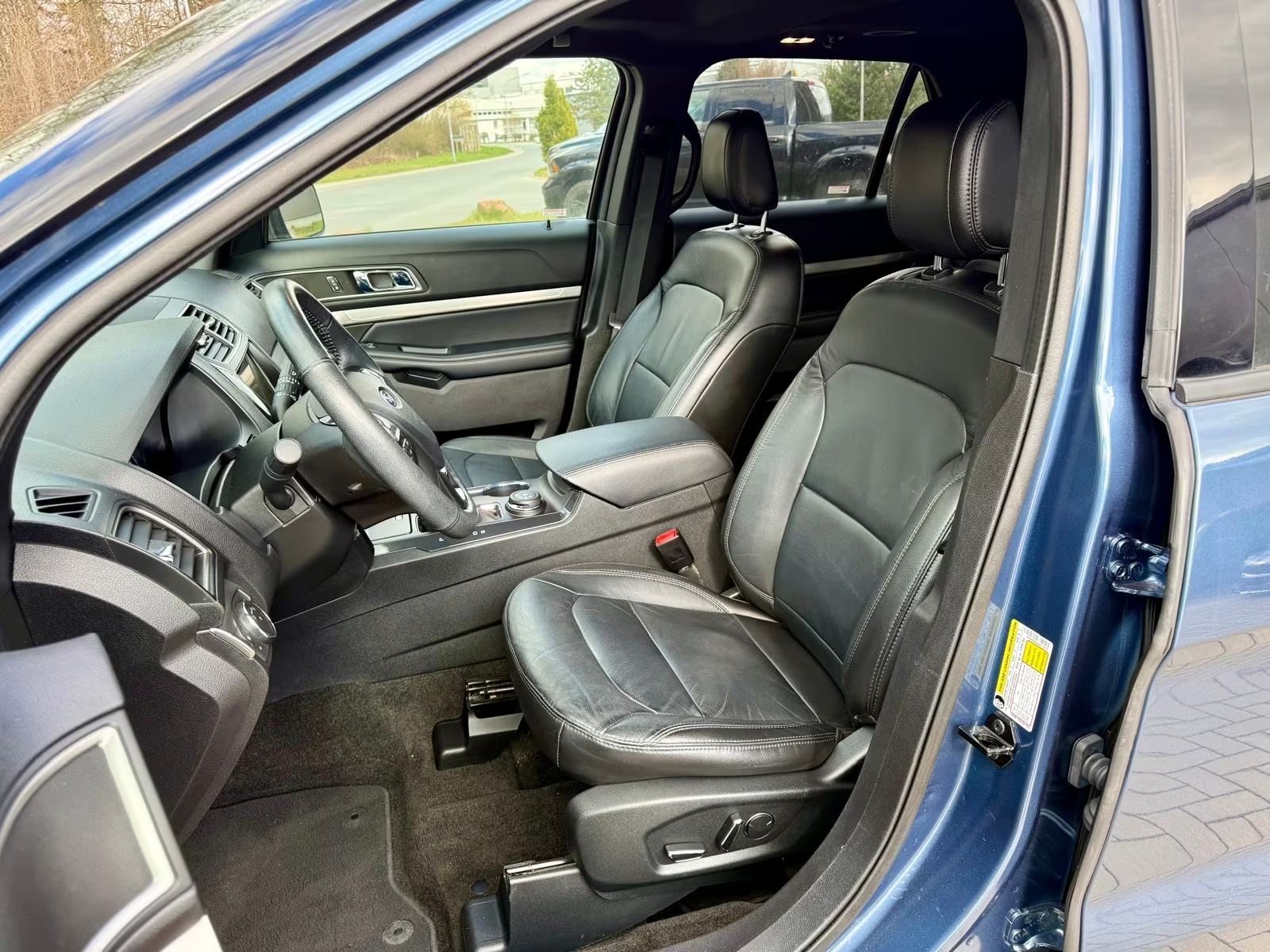 Ford Explorer 3.5 AWD LED Navigace LPG