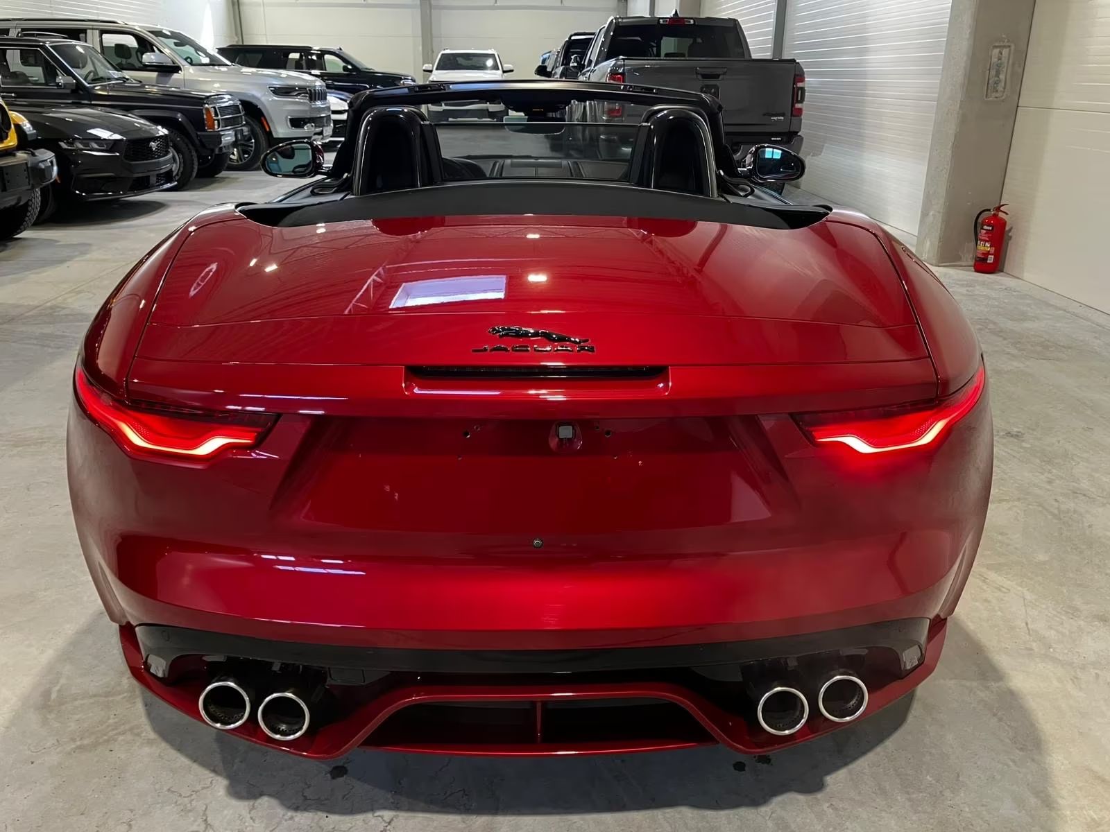 Jaguar F-Type F-TYPE P575 kabriolet R AWD