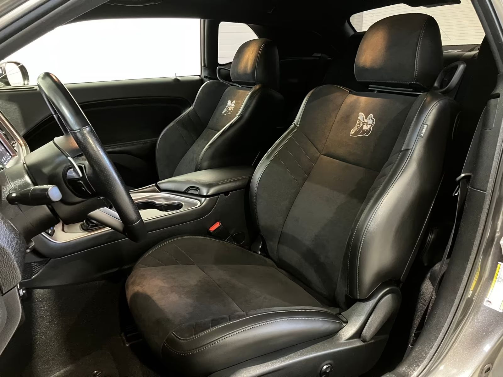 Dodge Challenger 6.4 Orig Widebody SRT Automat kůže