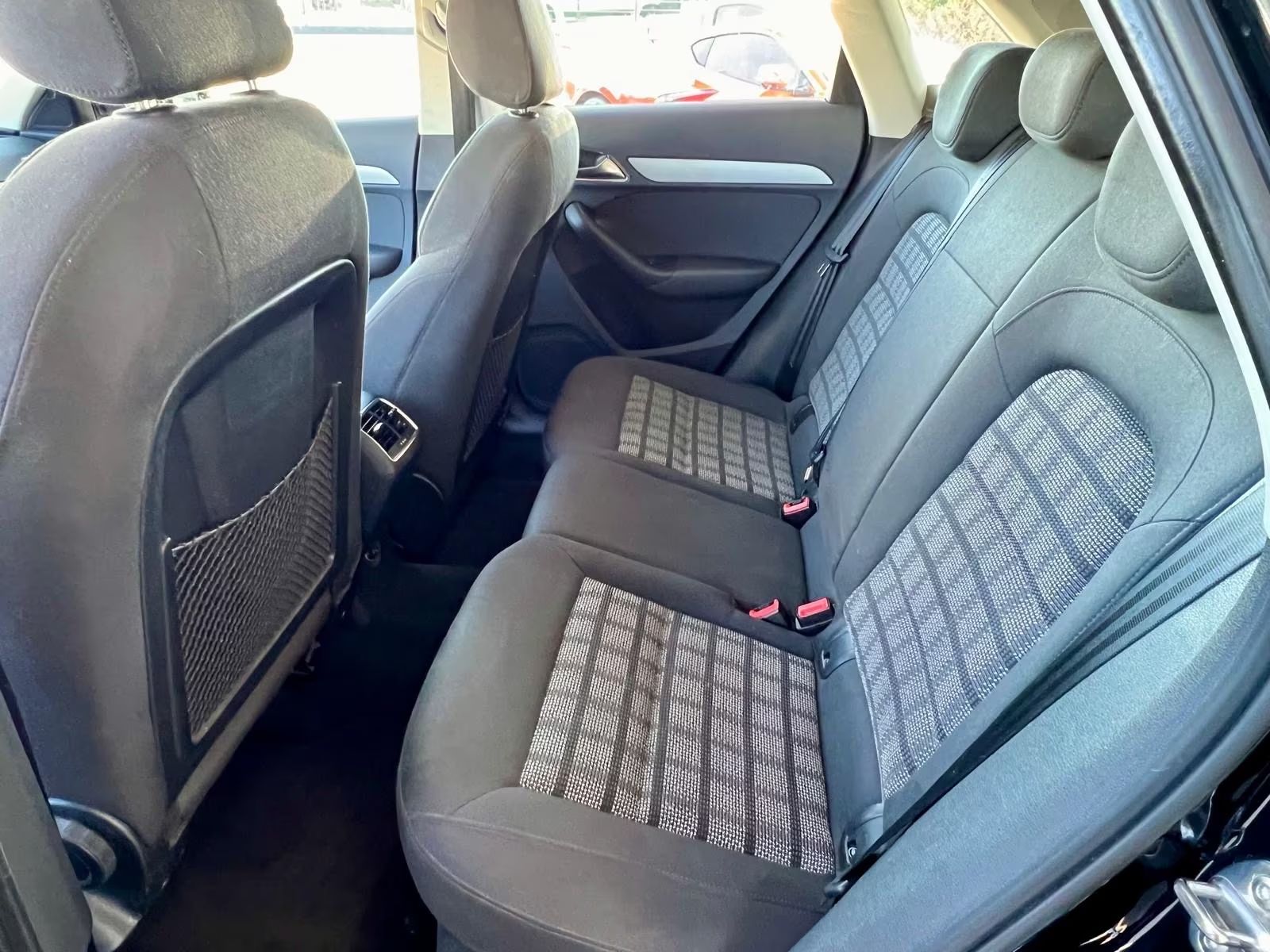 Audi Q3 2.0 TDI quattro S line 1.majitel,tažné