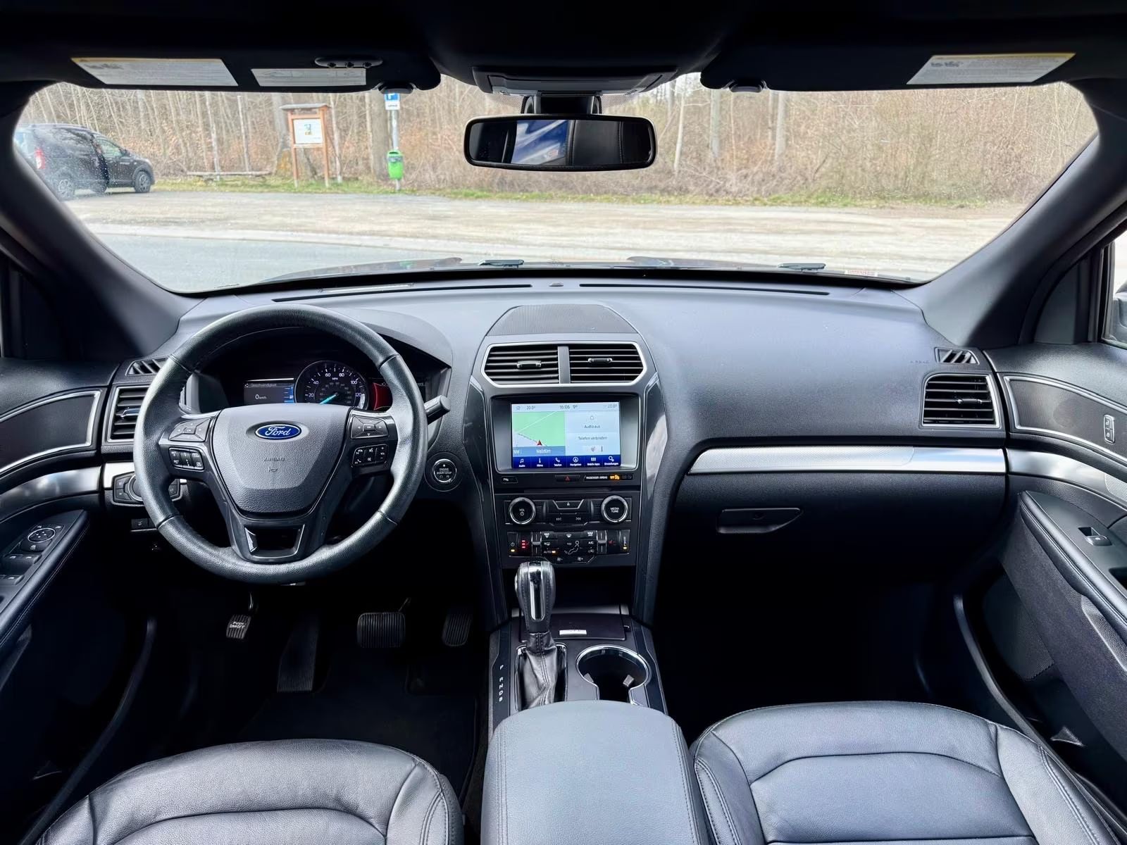 Ford Explorer 3.5 AWD LED Navigace LPG