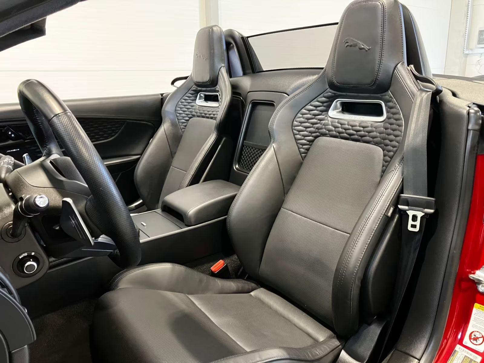 Jaguar F-Type F-TYPE P575 kabriolet R AWD