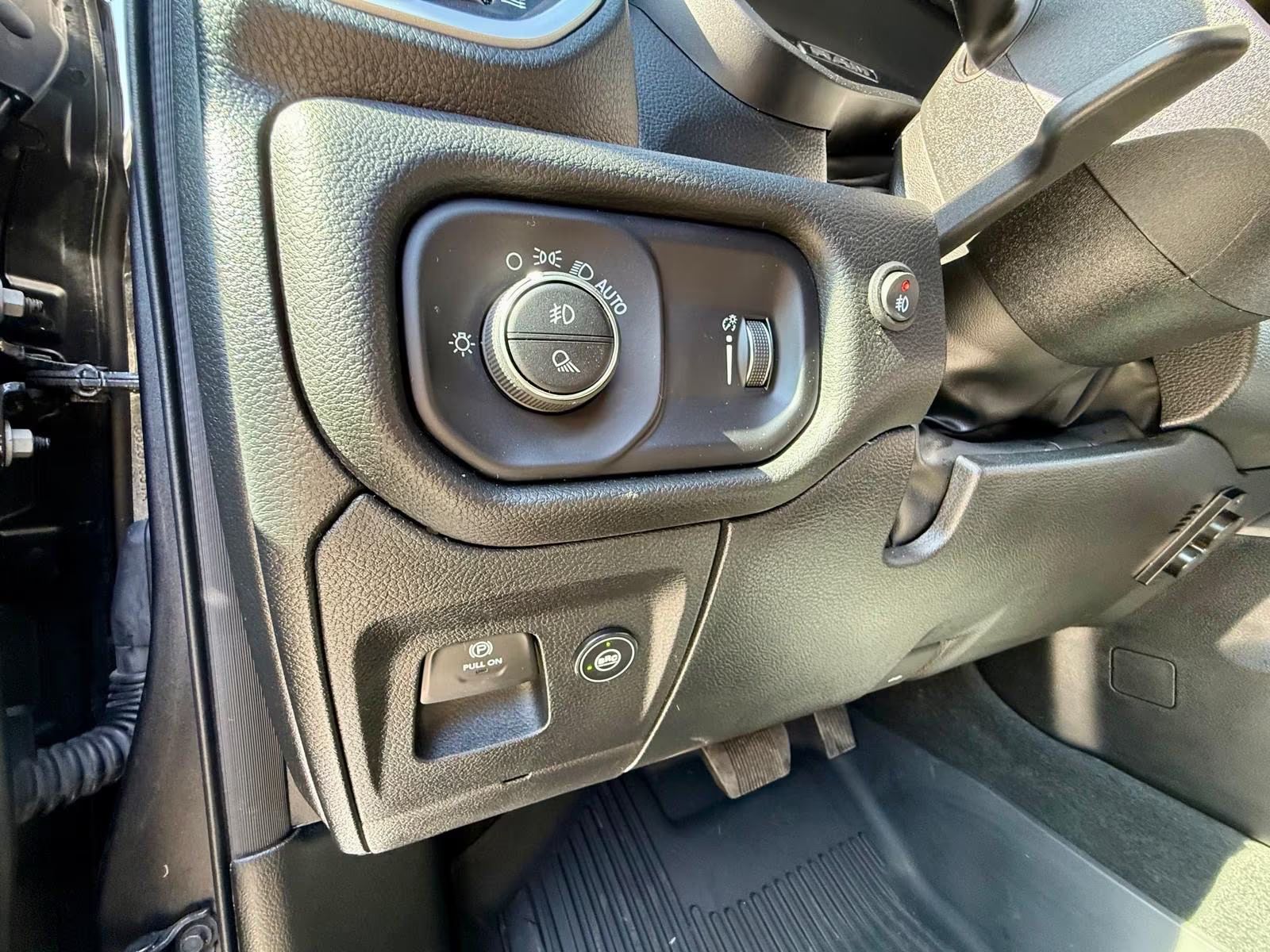 Dodge RAM 3.6 E-TORQUE LEDER CREWCAB 4×4 LPG