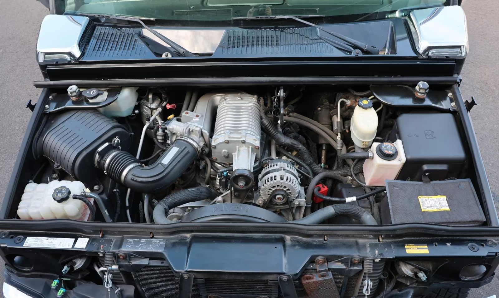 Hummer H2 6,0L V8 TUNING Geiger Performance LS/ Tažné/ BOSE/ 4×4