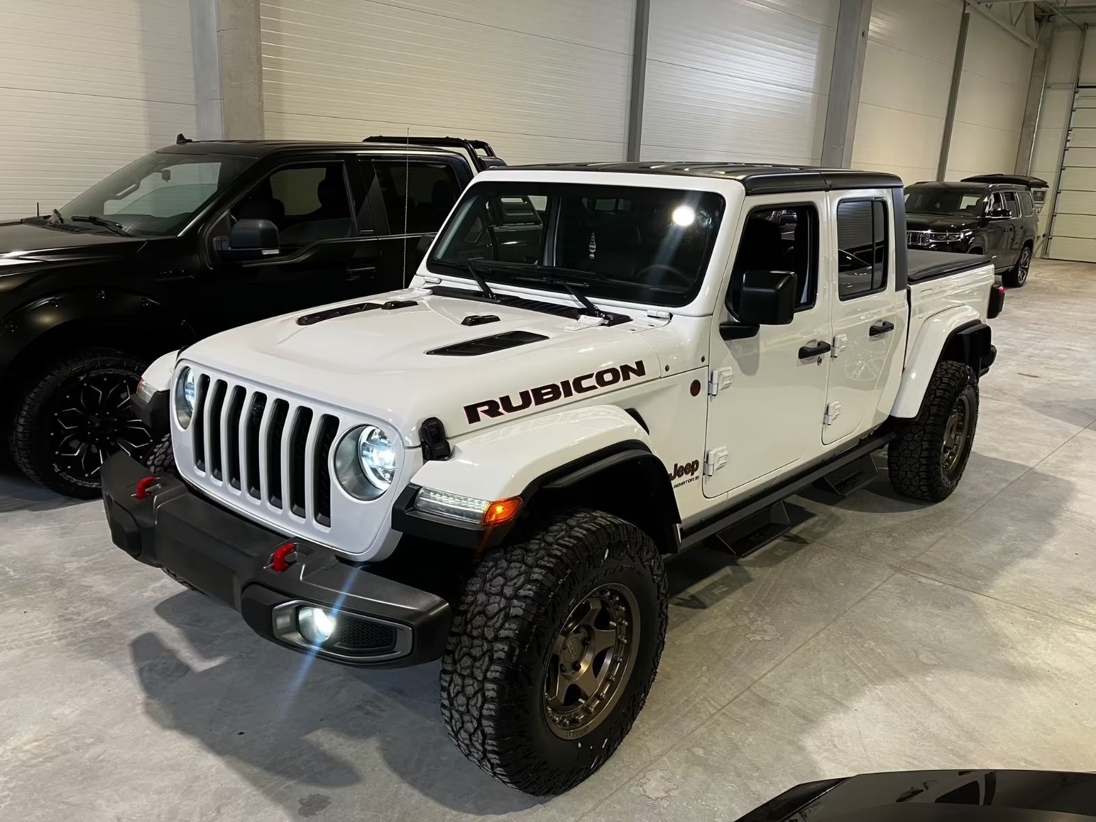 Jeep Gladiátor Rubicon 3,6 4×4 Kůže LED Tažné