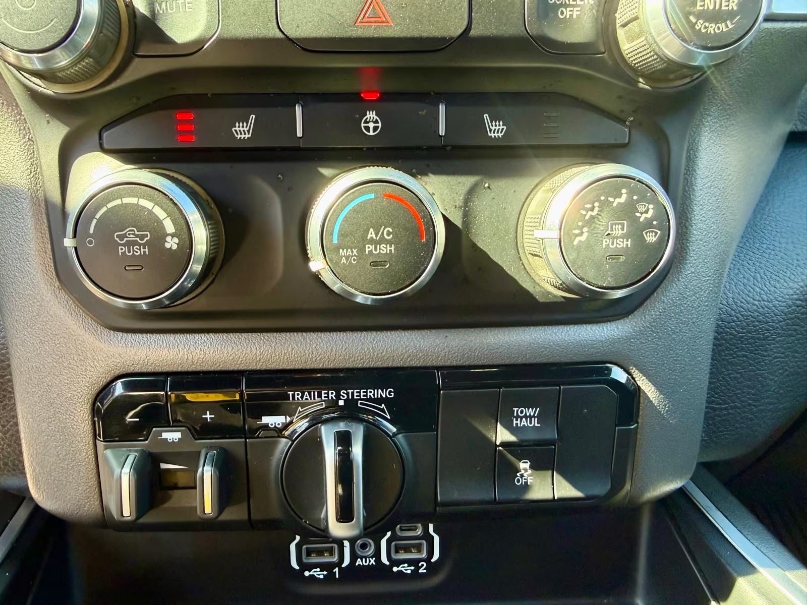 Dodge RAM 3.6 E-TORQUE LEDER CREWCAB 4×4 LPG