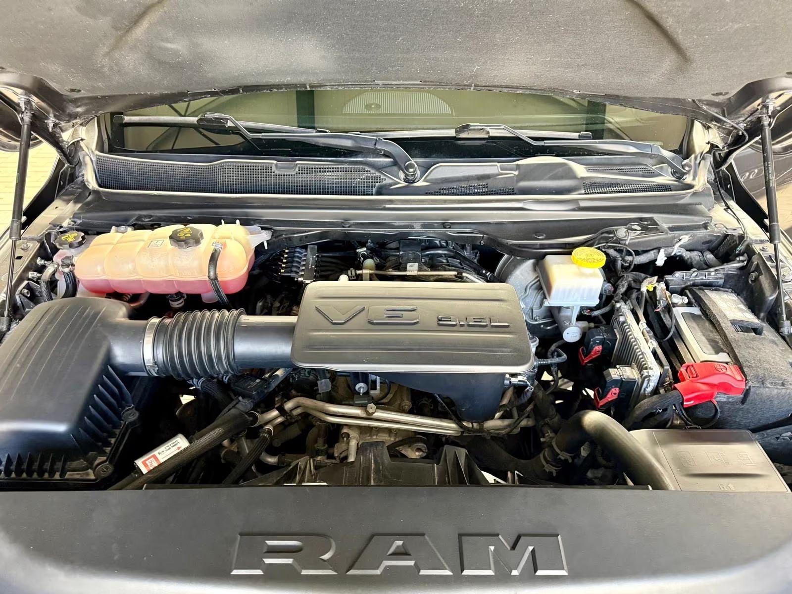 Dodge RAM 3.6 E-TORQUE LEDER CREWCAB 4×4 LPG