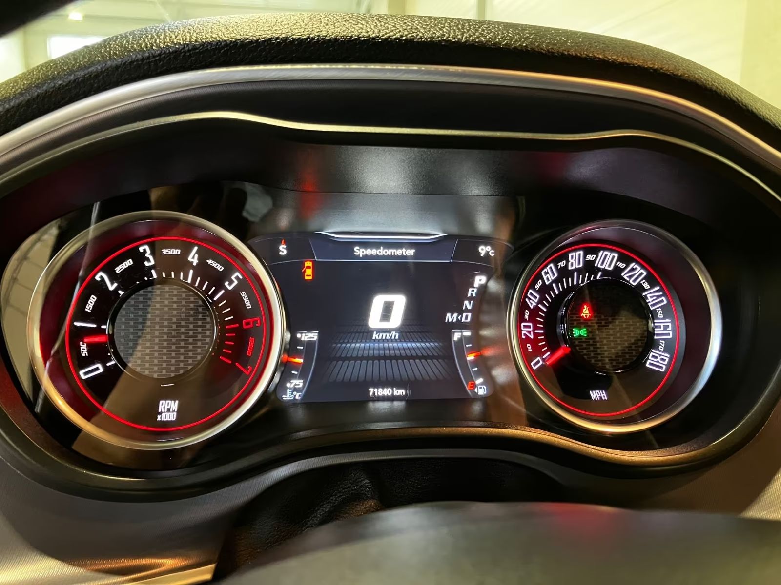 Dodge Challenger 6.4 Orig Widebody SRT Automat kůže