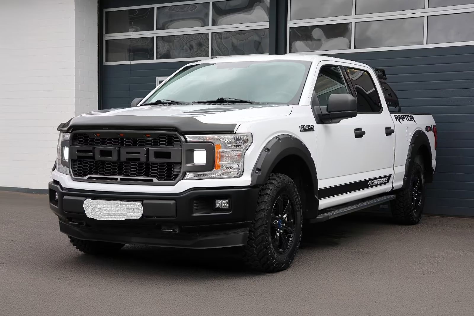 Ford F 150 5.0 V8 Raptor Optik/4×4/Tažné