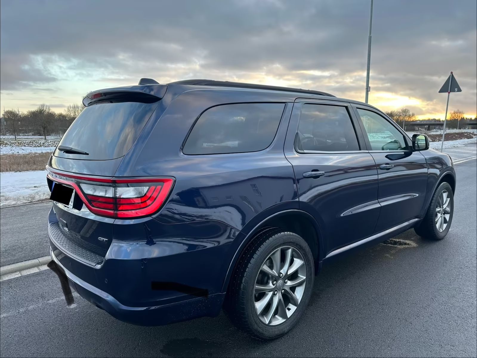 Dodge Durango 3,6 l 4×4, 7 sedadel,kůže