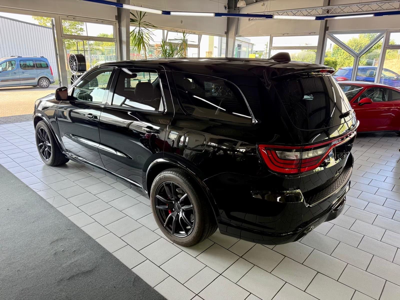 Dodge Durango 6.4 SRT 6místný LPG 4×4 ACC