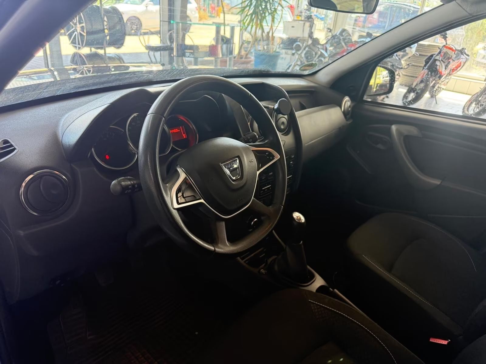 Dacia Duster Plynový pohon 4×2 LPG, první majitel