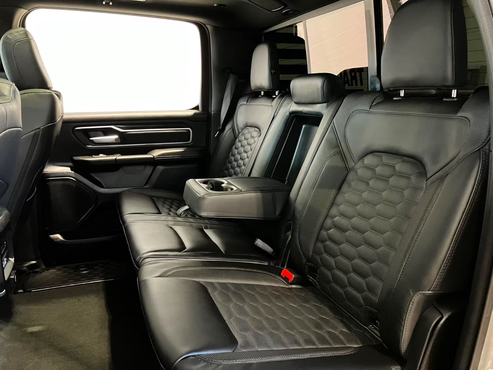 Dodge RAM 5,7 Kůže CREWCAB 4×4  LPG odpočet DPH