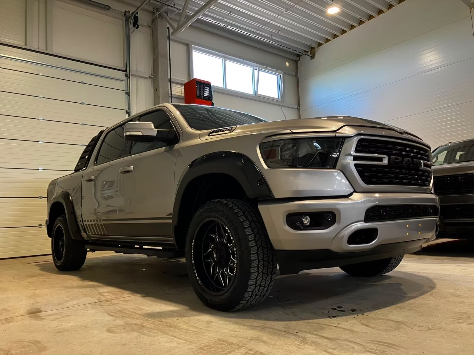 Dodge RAM 5,7 Kůže CREWCAB 4×4  LPG odpočet DPH