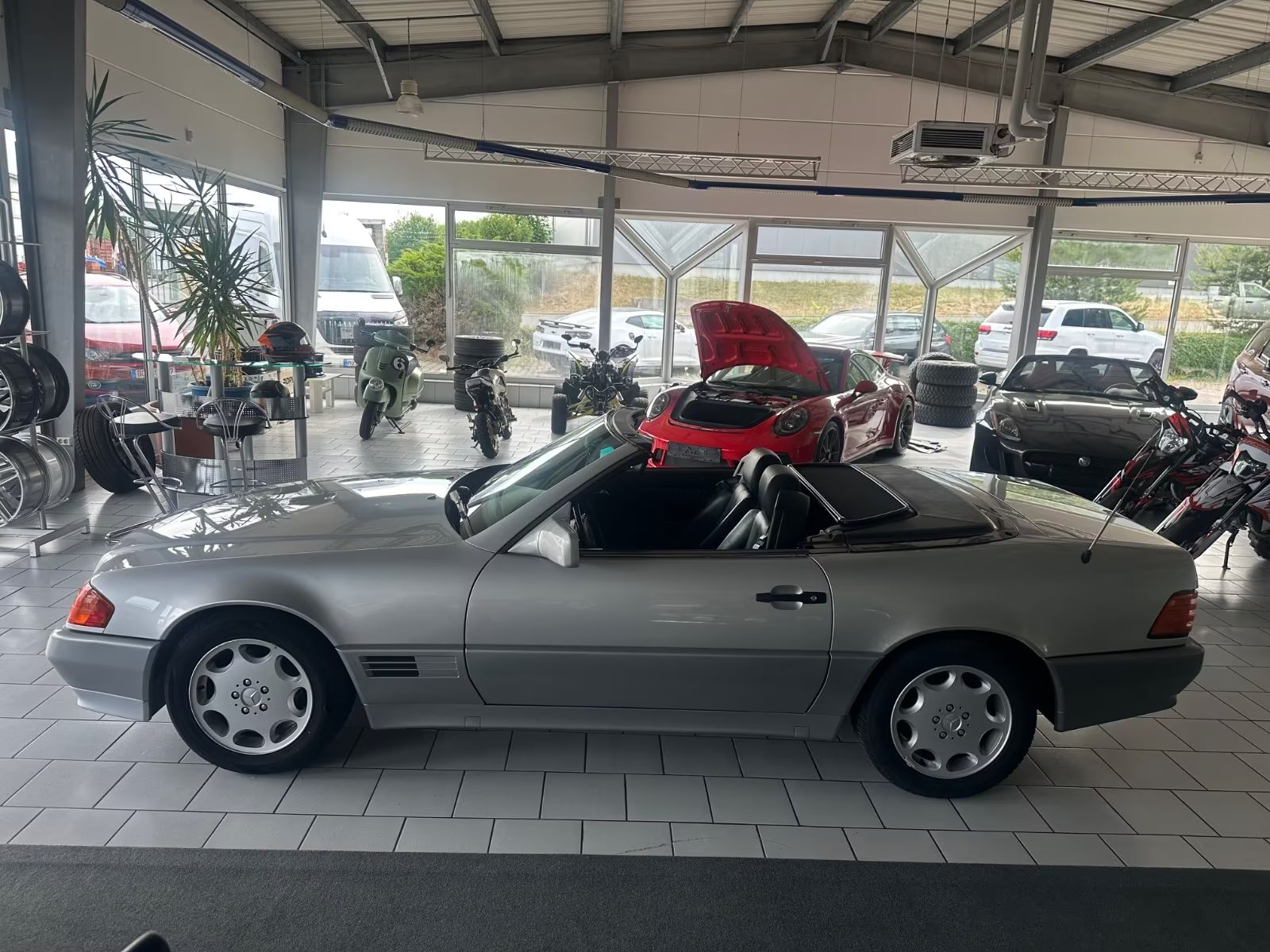Mercedes-Benz SL 280 1 majitel!!!