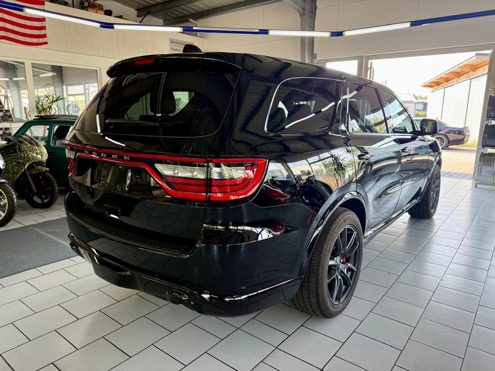 Dodge Durango 6.4 SRT 6místný LPG 4×4 ACC