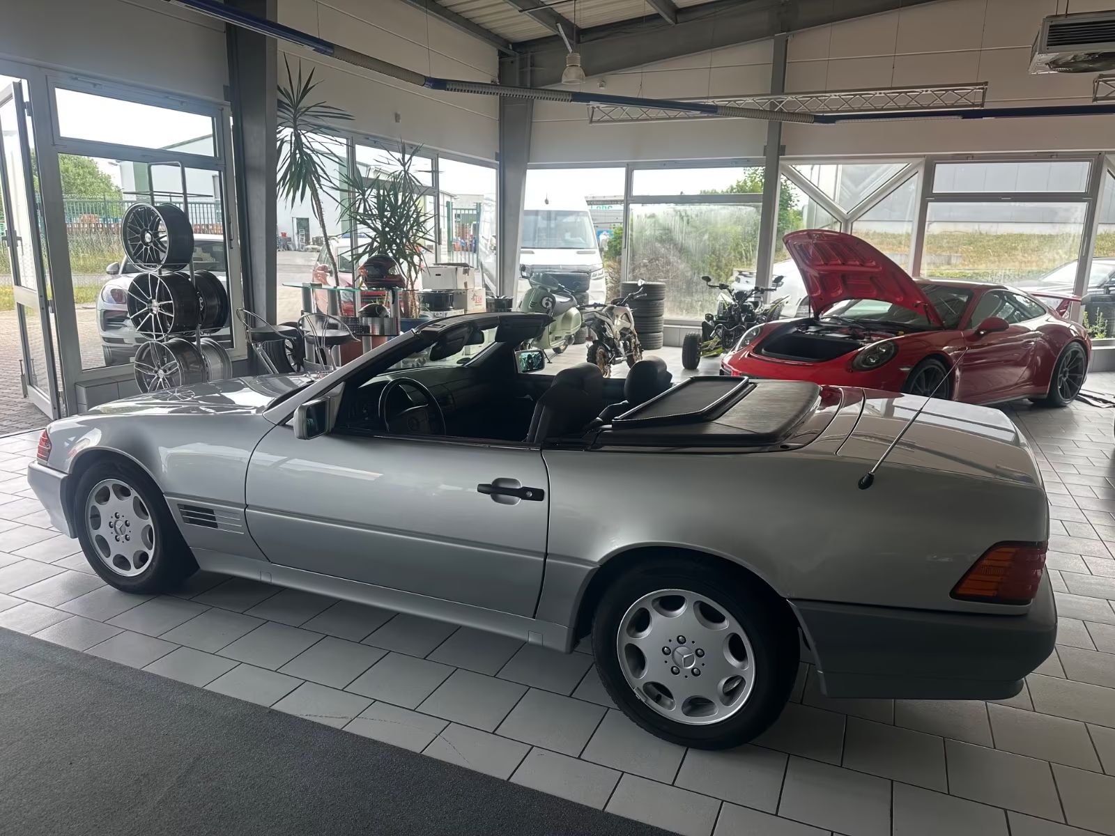 Mercedes-Benz SL 280 1 majitel!!!