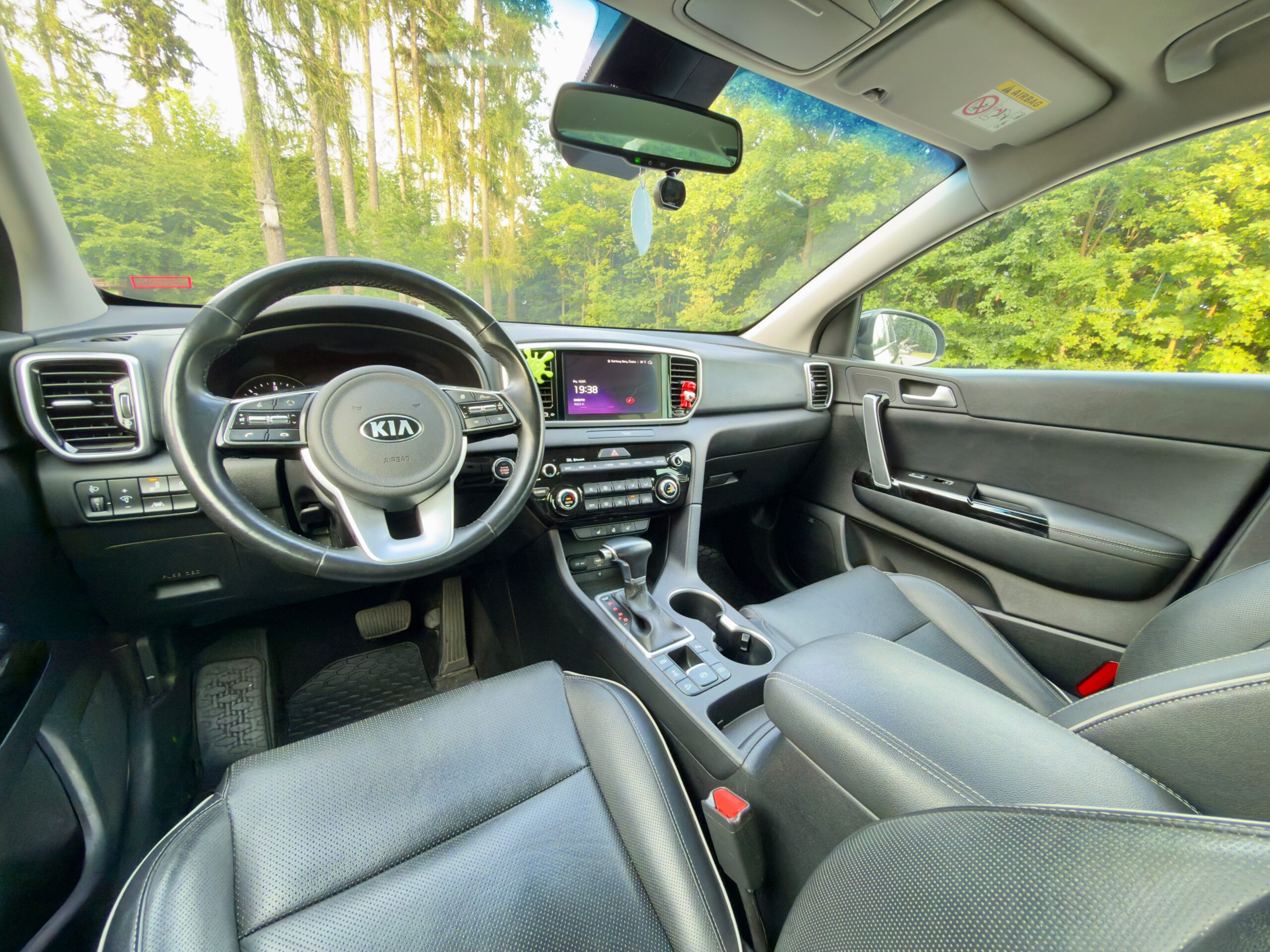 Kia Sportage 1.6 CRDi Mild Hybrid Black edition