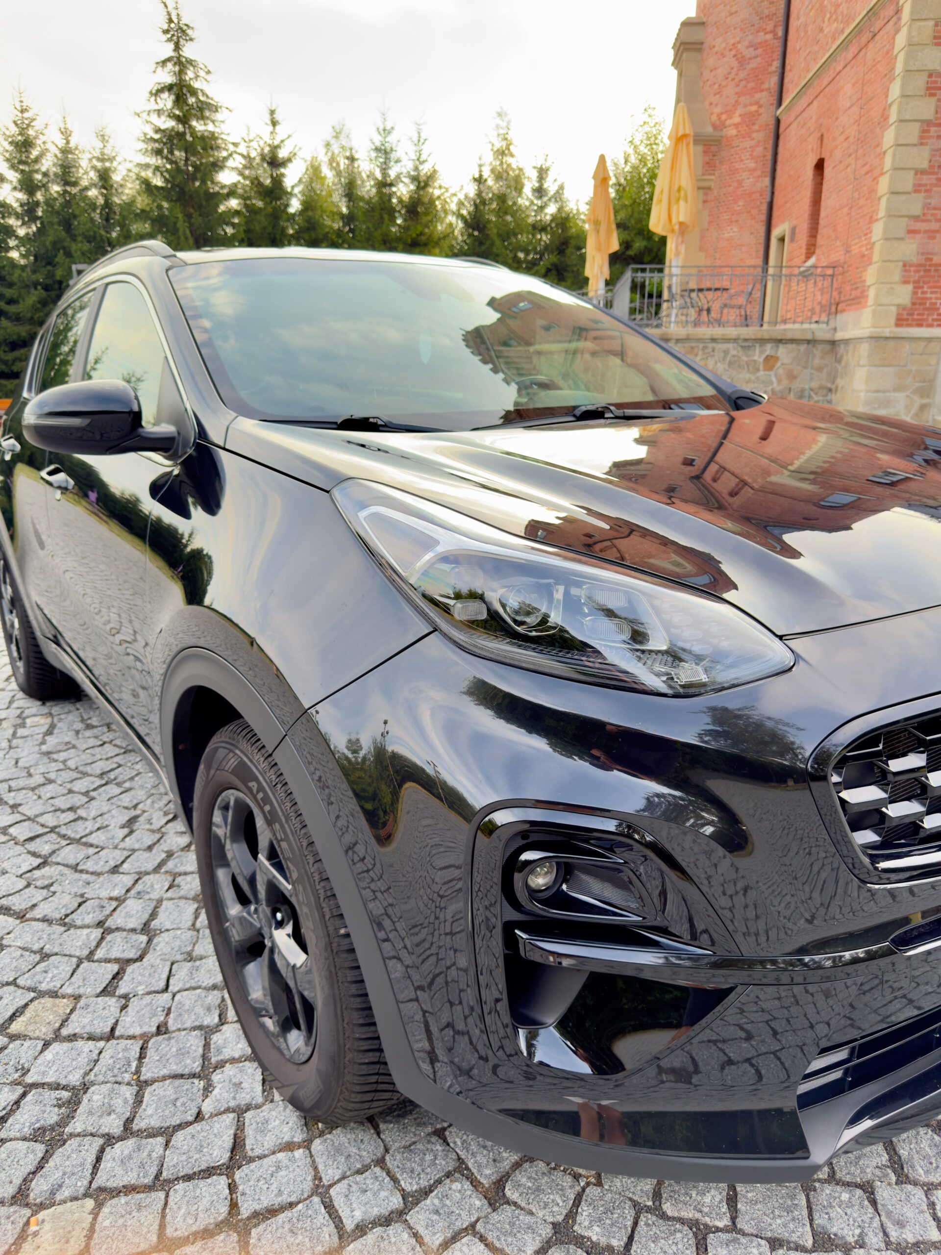 Kia Sportage 1.6 CRDi Mild Hybrid Black edition