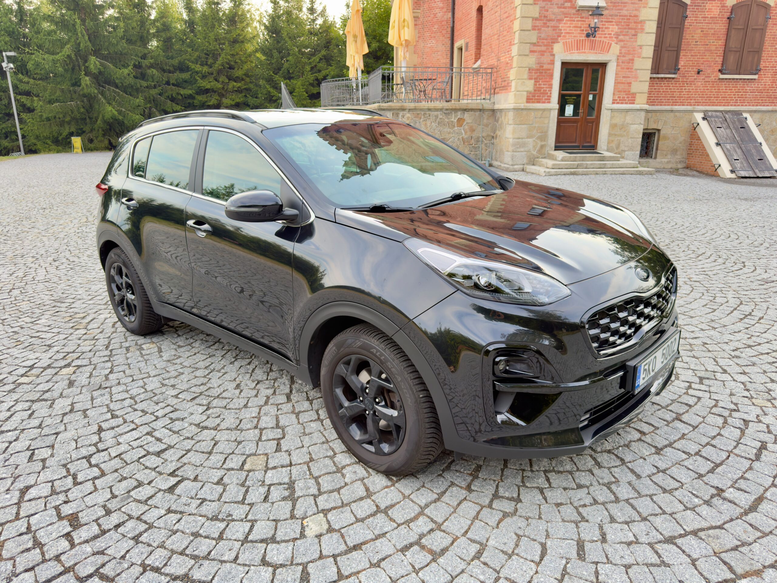 Kia Sportage 1.6 CRDi Mild Hybrid Black edition