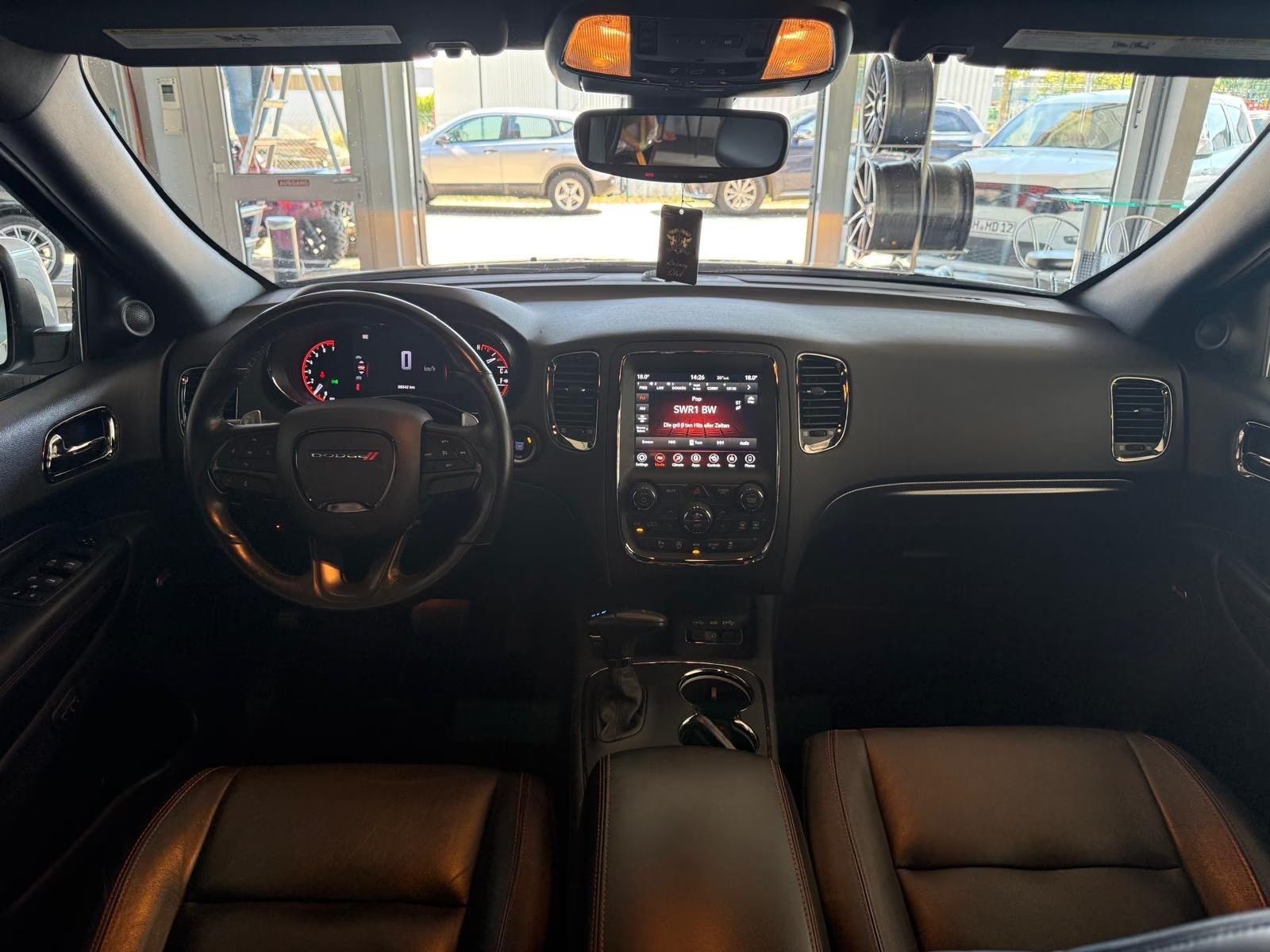 Dodge Durango 5,7 R/T 7 míst k sezení LPG