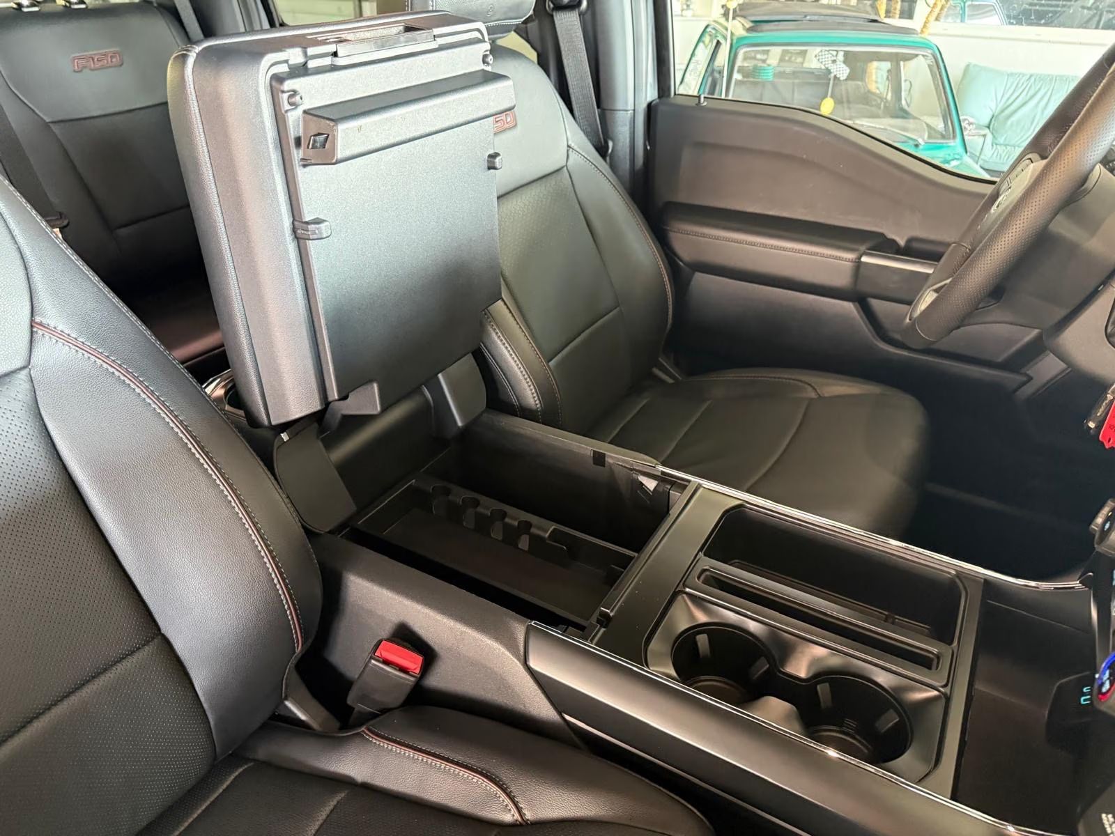 Ford F-150 2,7 ECO BOOST SPORT 4×4 Dvojkabina