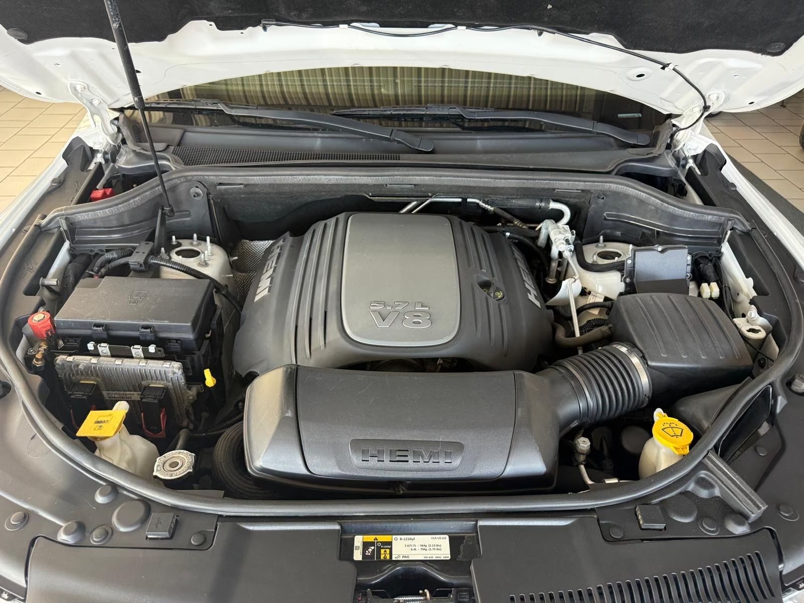 Dodge Durango 5,7 R/T 7 míst k sezení LPG