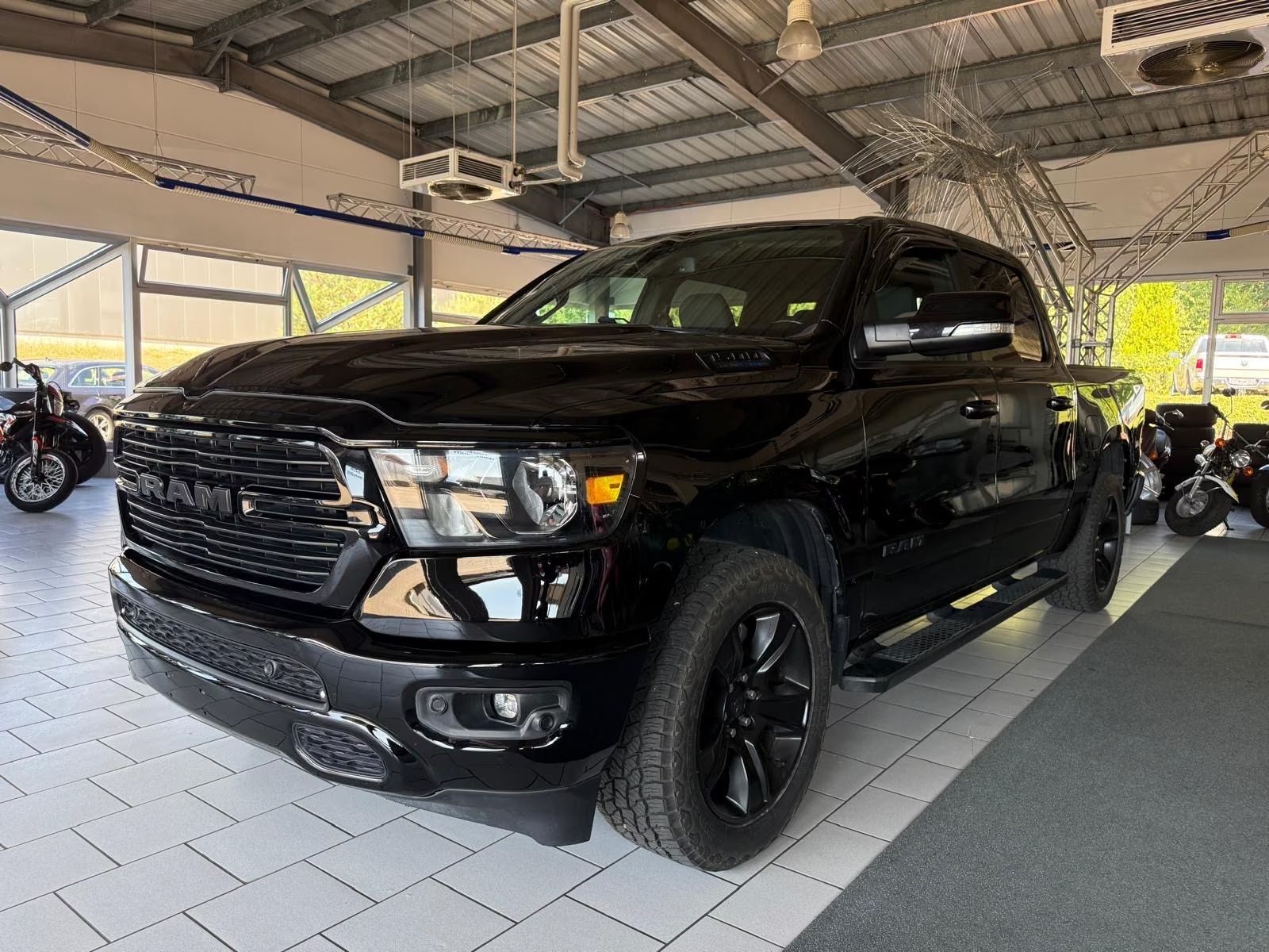 Dodge RAM 5,7 E-TORQUE BIG HORN CREWCAB