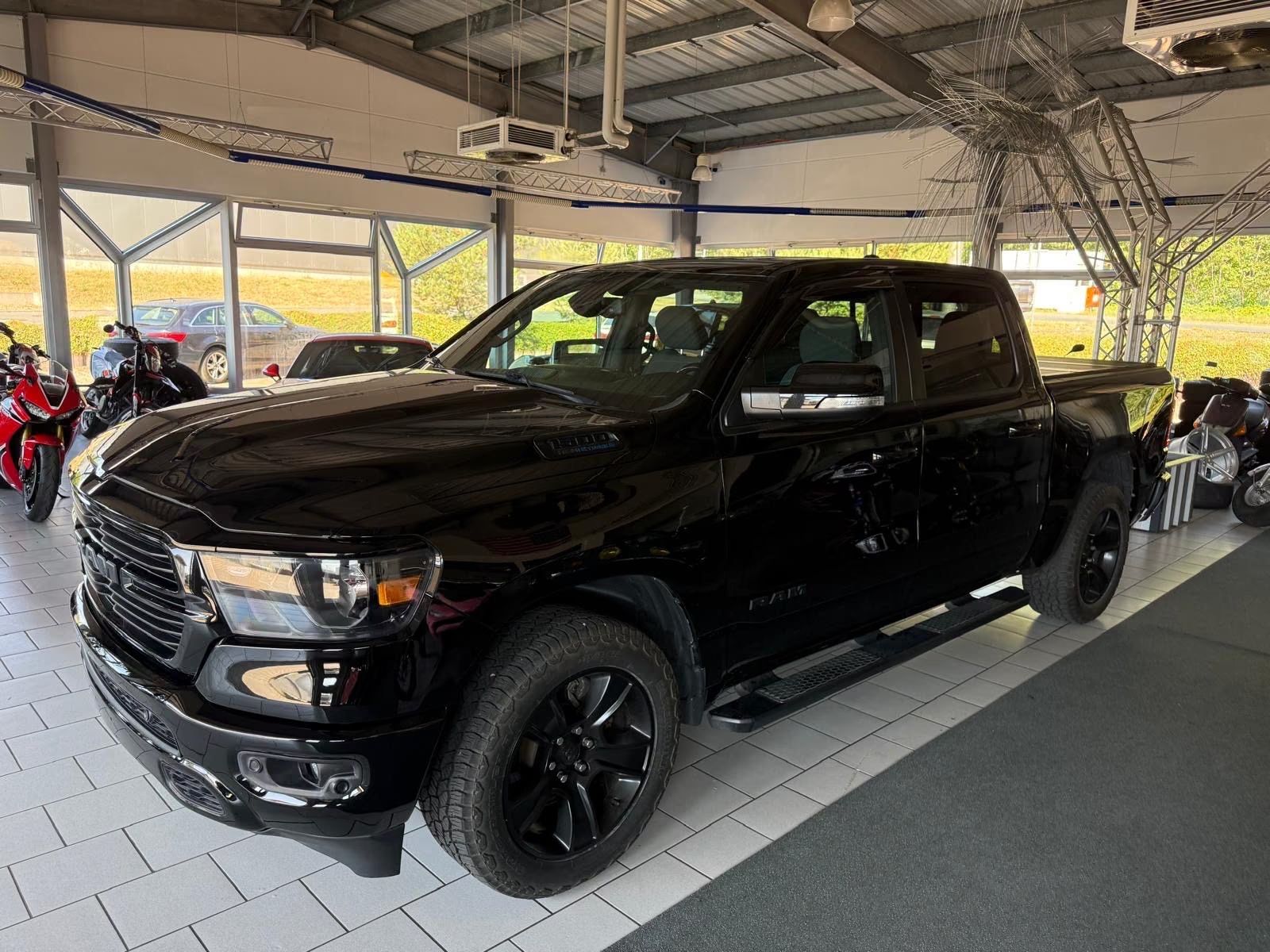 Dodge RAM 5,7 E-TORQUE BIG HORN CREWCAB
