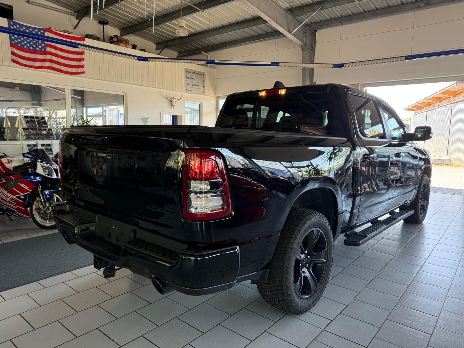 Dodge RAM 5,7 E-TORQUE BIG HORN CREWCAB