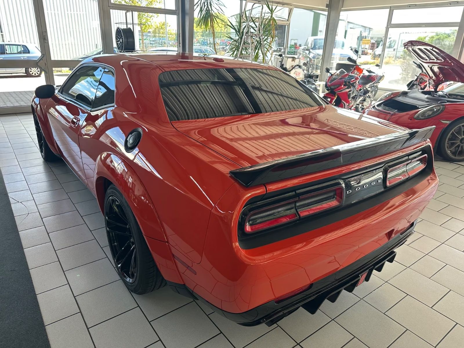 Dodge Challenger 5,7″ R/T automat Widebody