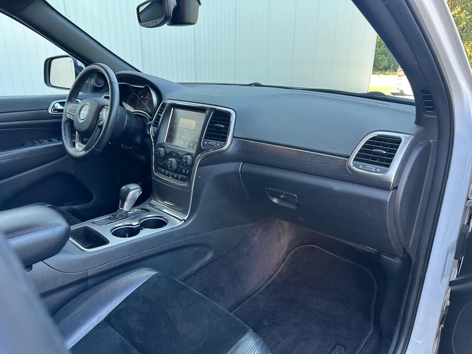Jeep Grand Cherokee Limited 3,6 LPG Kůže