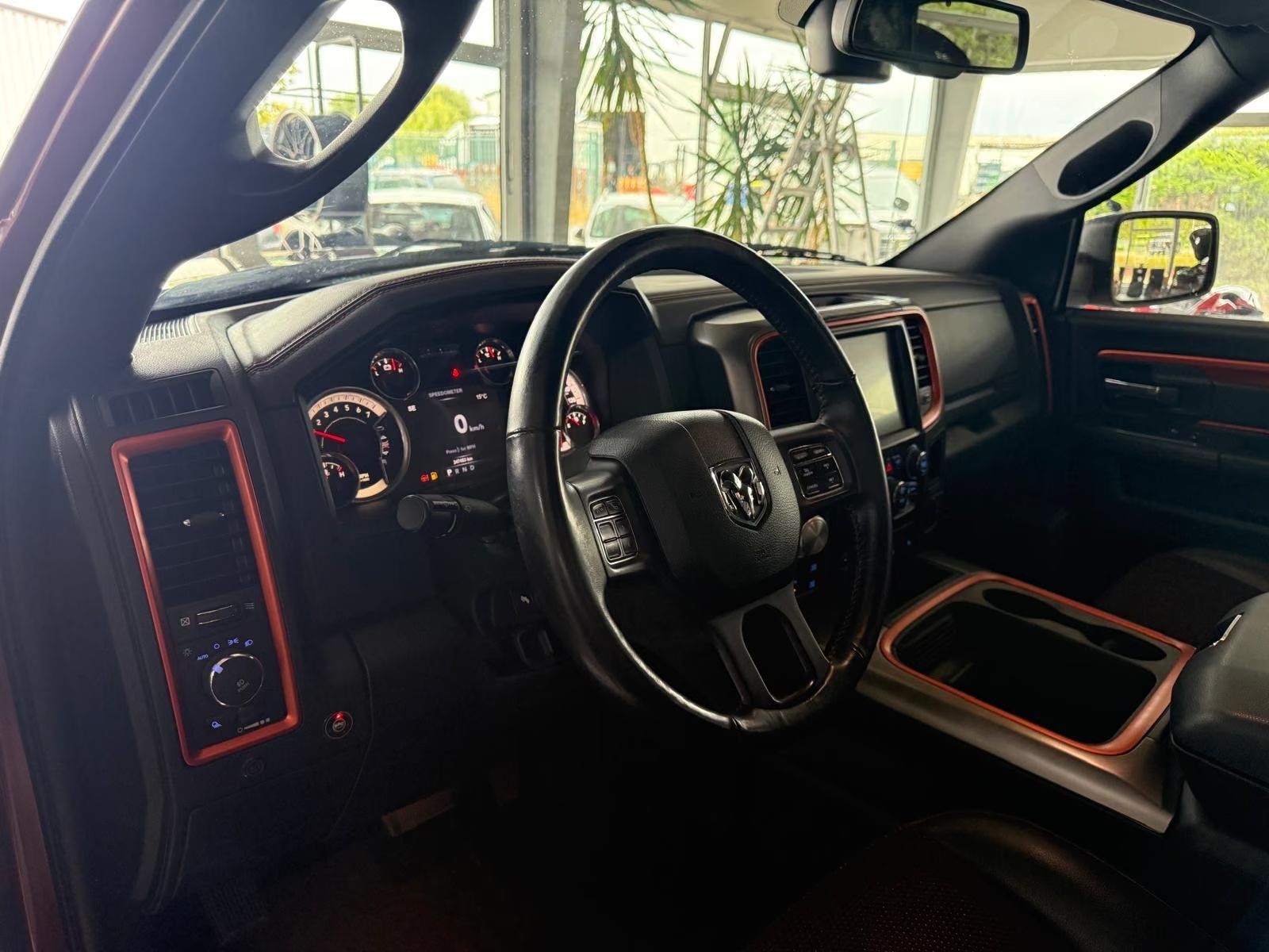 Dodge RAM 5.7 SPORT CREWCAB 4×4 LPG gen 4