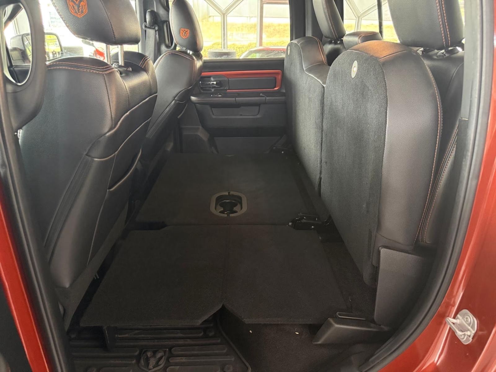 Dodge RAM 5.7 SPORT CREWCAB 4×4 LPG gen 4